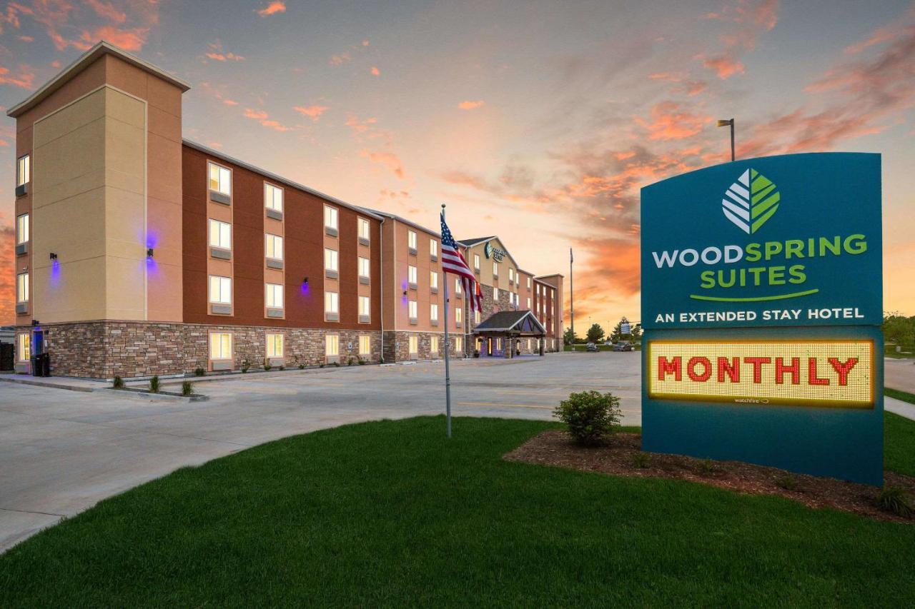 Woodspring Suites Davenport Quad Cities Dış mekan fotoğraf